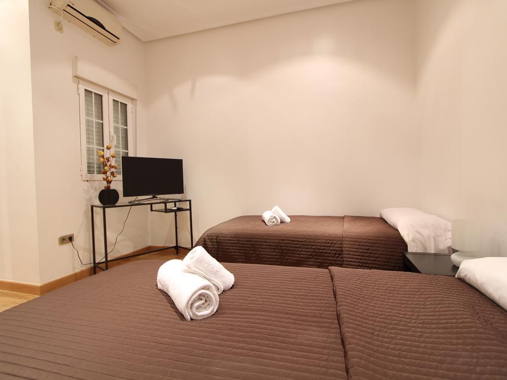 Apartamentos Good Stay Prado Madrid Rom bilde