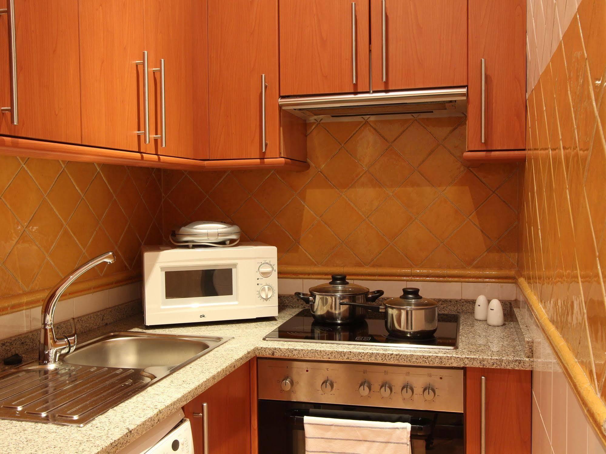 Apartamentos Good Stay Prado Madrid Eksteriør bilde
